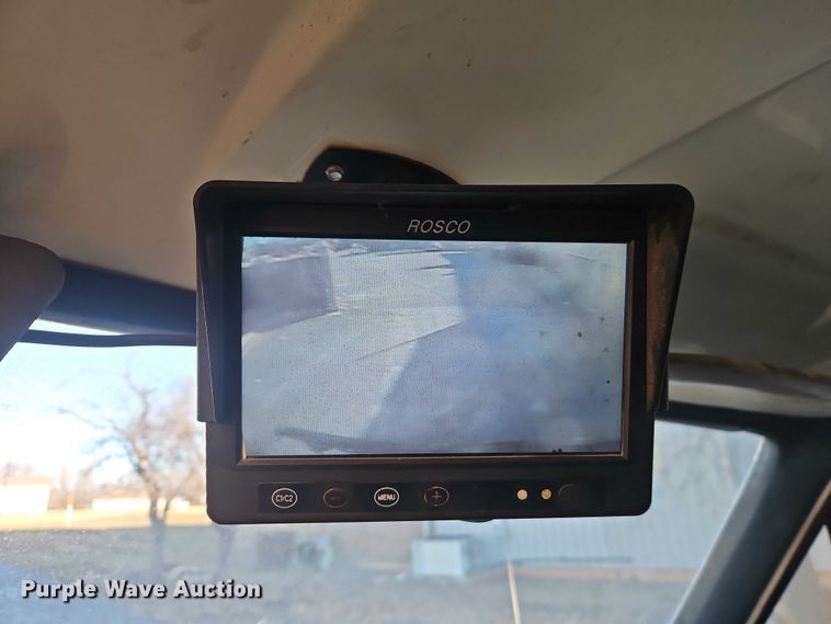 image for item EO4908 1998 Ford F800 tack distributor truck 