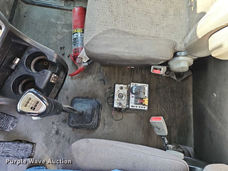 image for item EO4978 2014 Kenworth T660 Series semi truck