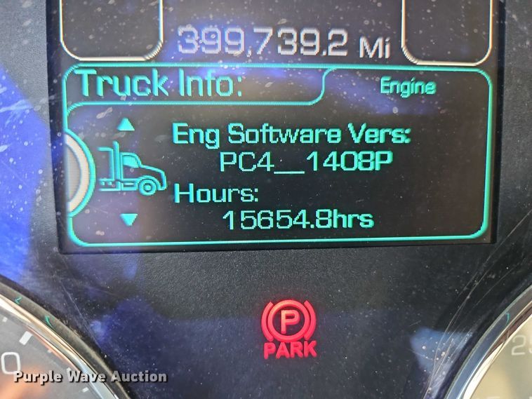 image for item EO4979 2015 Kenworth T680 semi truck