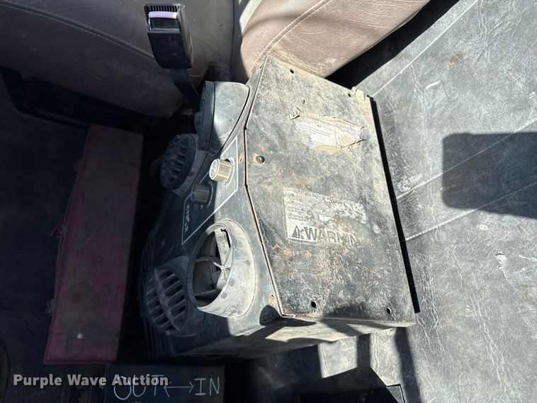 image for item EP2903 1990 White GMC reel truck