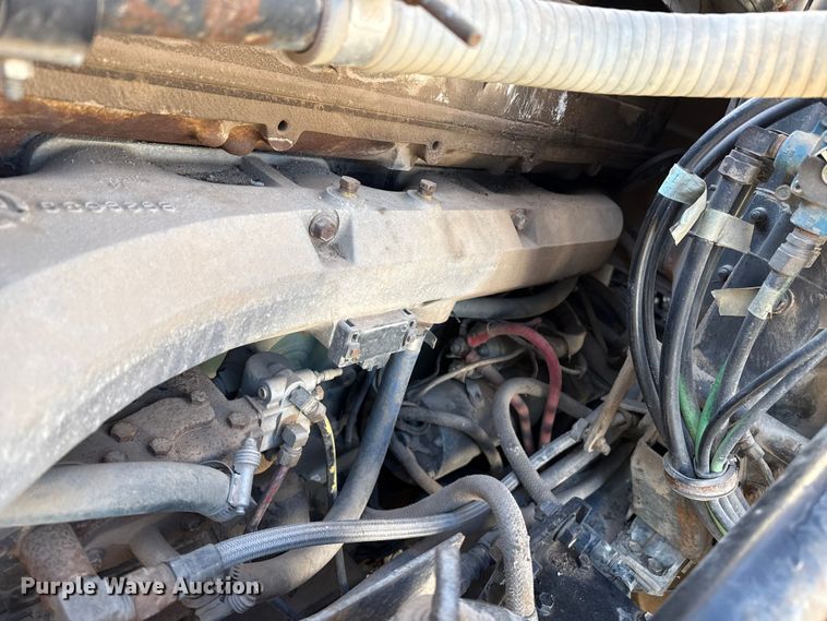 image for item EP2903 1990 White GMC reel truck