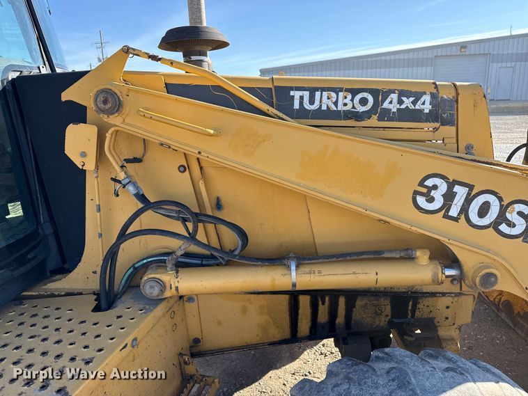 image for item EP2905 1998 John Deere 310SE backhoe
