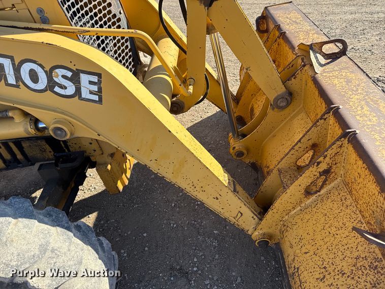 image for item EP2905 1998 John Deere 310SE backhoe