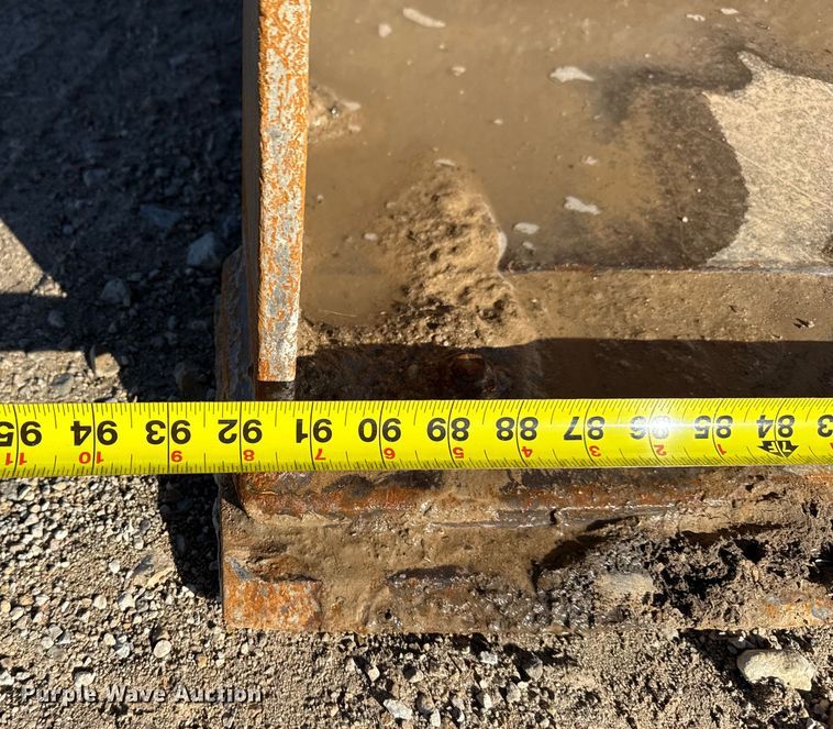 image for item EP2905 1998 John Deere 310SE backhoe