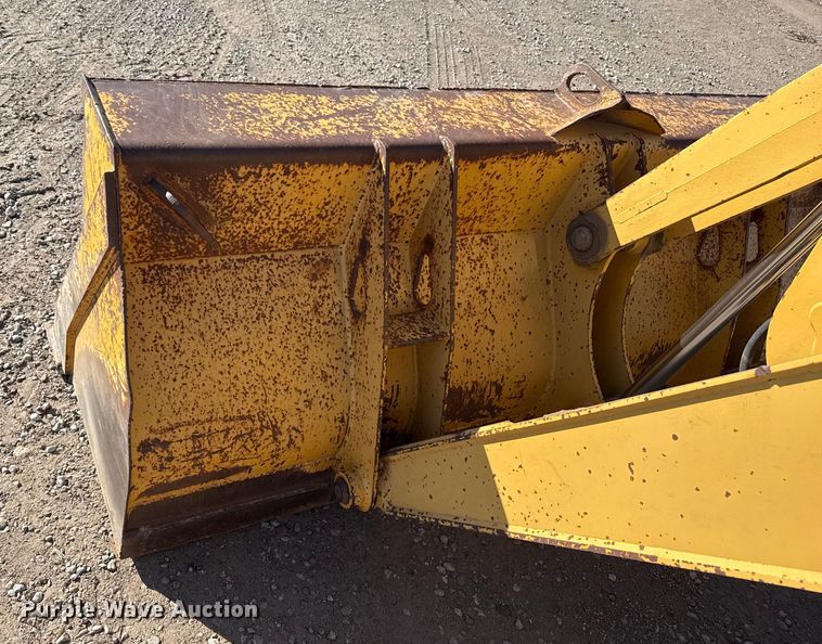 image for item EP2905 1998 John Deere 310SE backhoe