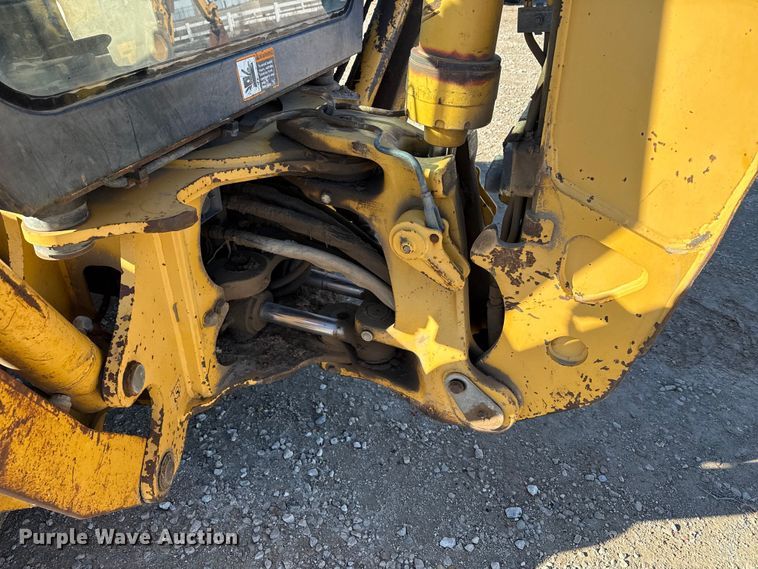 image for item EP2905 1998 John Deere 310SE backhoe