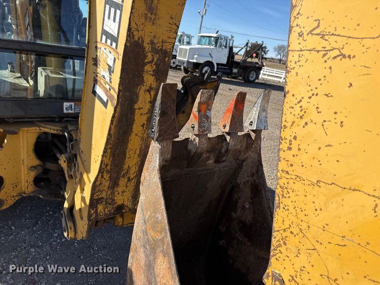 image for item EP2905 1998 John Deere 310SE backhoe