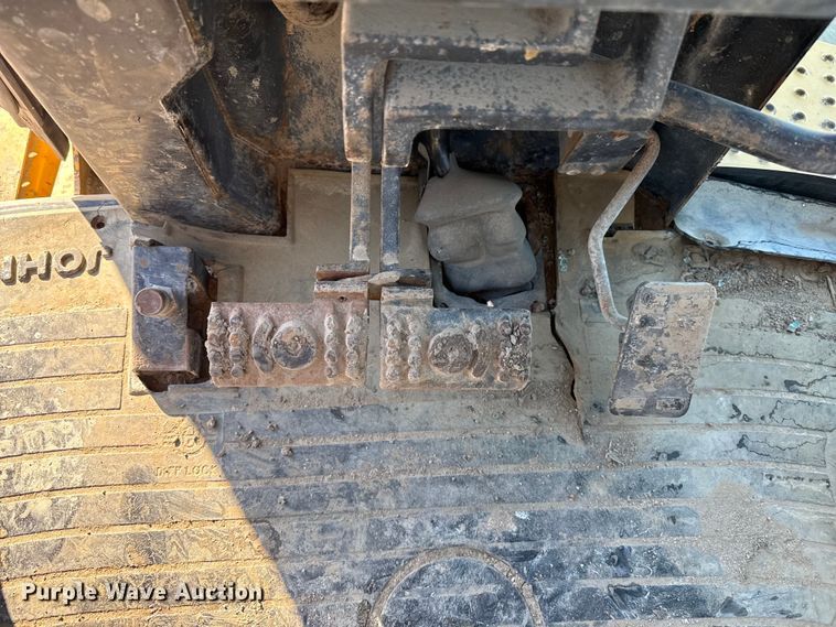 image for item EP2905 1998 John Deere 310SE backhoe
