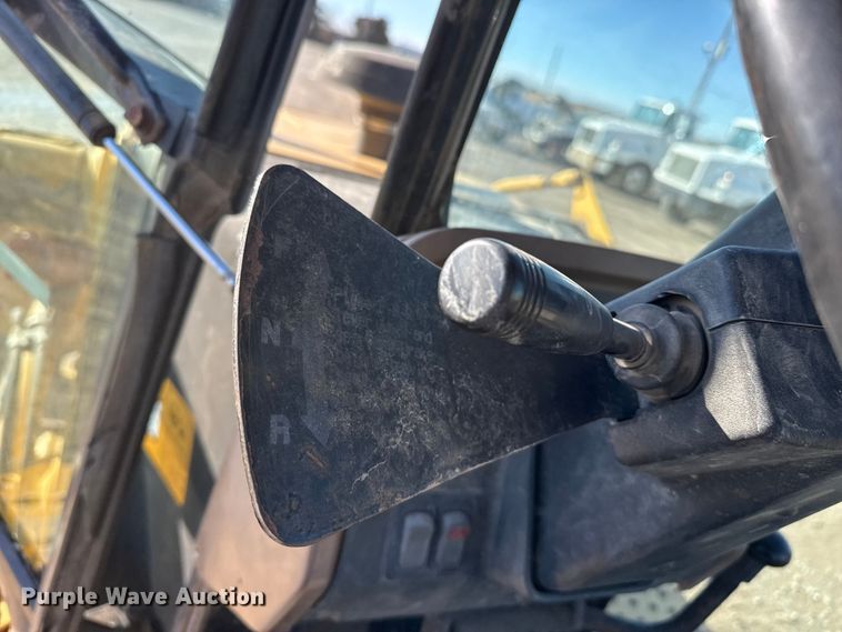 image for item EP2905 1998 John Deere 310SE backhoe