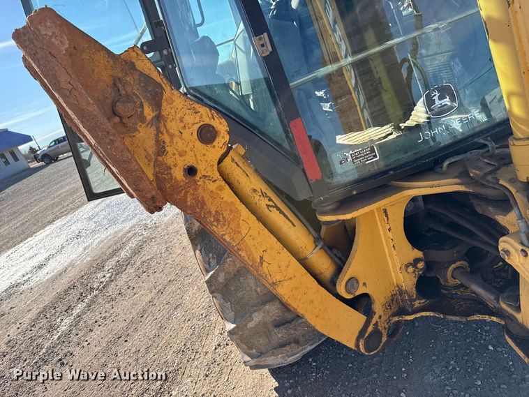 image for item EP2906 2004 John Deere 310SG backhoe
