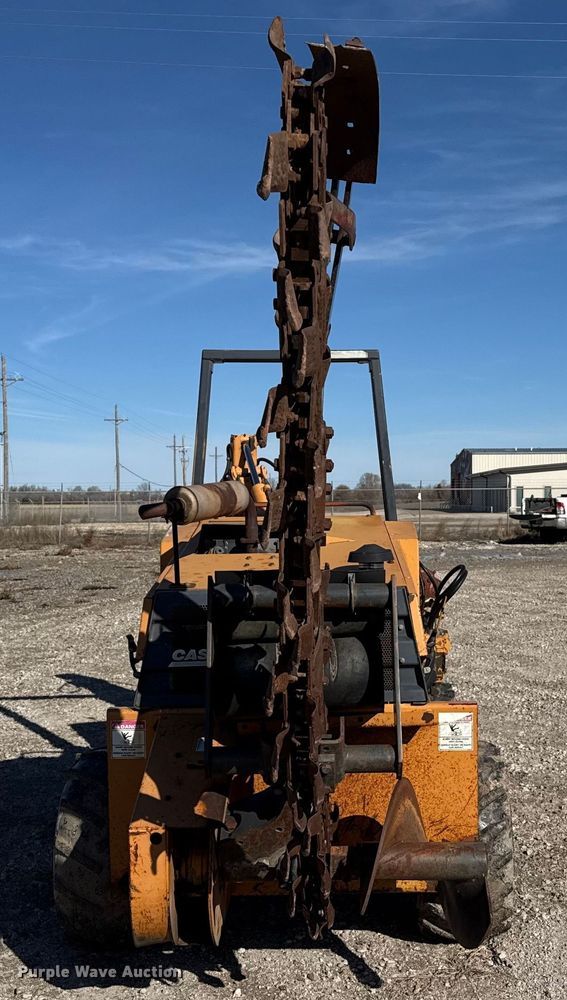 image for item EP2907 2001 Case 360 trencher