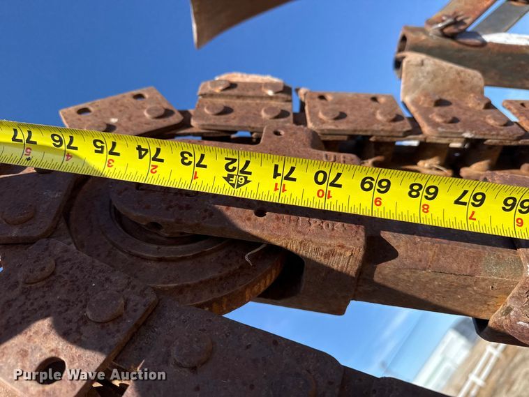 image for item EP2907 2001 Case 360 trencher