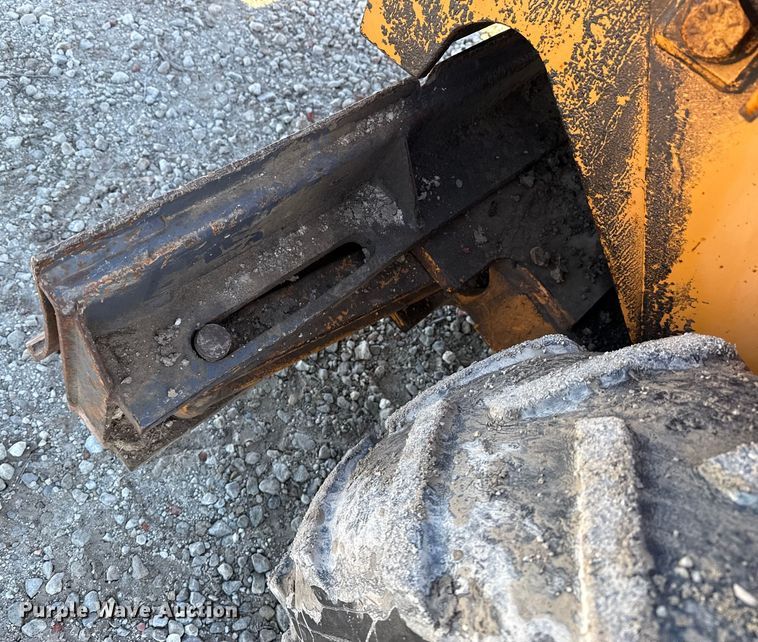 image for item EP2907 2001 Case 360 trencher