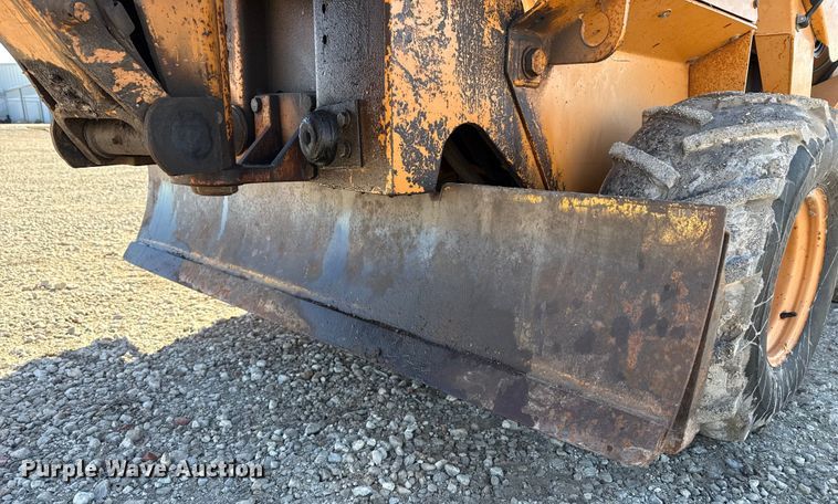 image for item EP2907 2001 Case 360 trencher