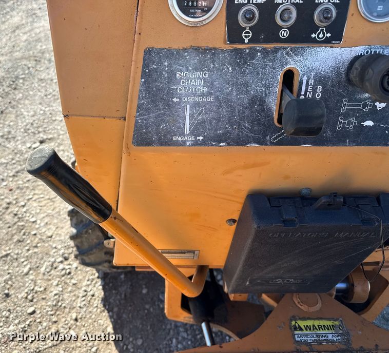 image for item EP2907 2001 Case 360 trencher