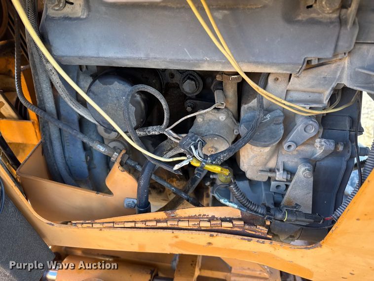 image for item EP2907 2001 Case 360 trencher