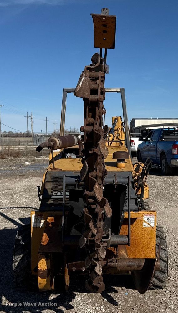 image for item EP2908 1995 Case 360 trencher