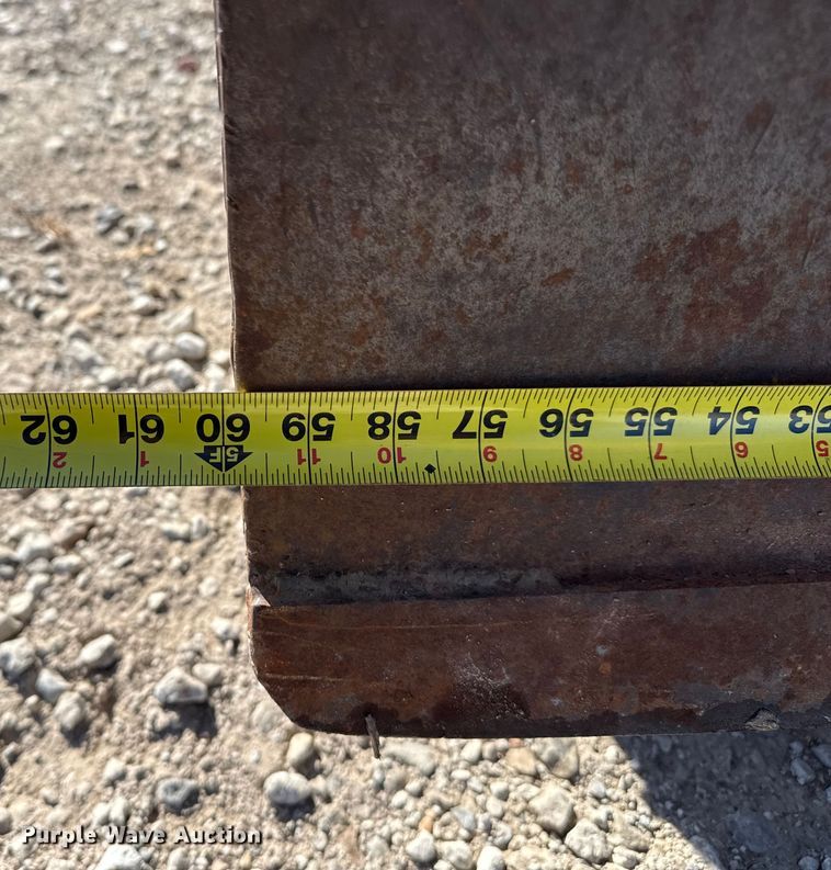 image for item EP2908 1995 Case 360 trencher