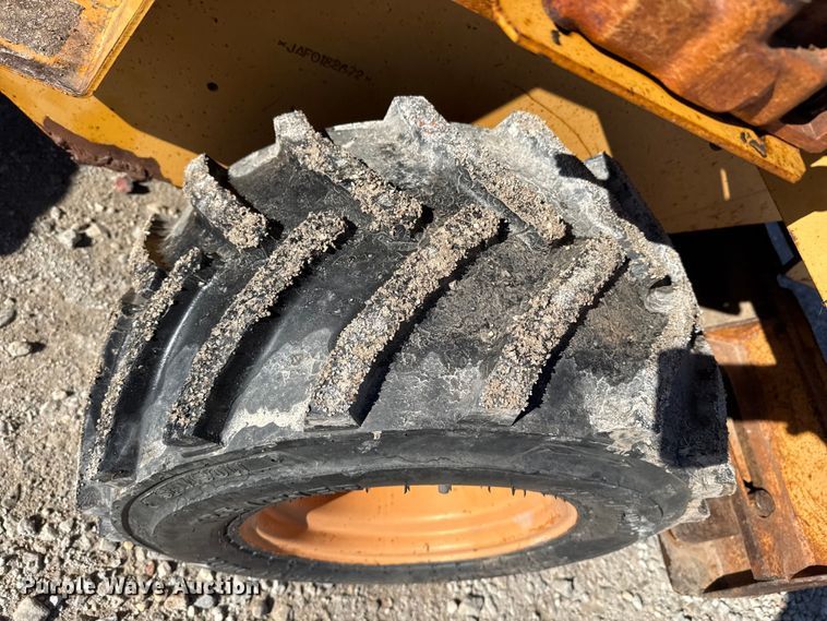 image for item EP2908 1995 Case 360 trencher