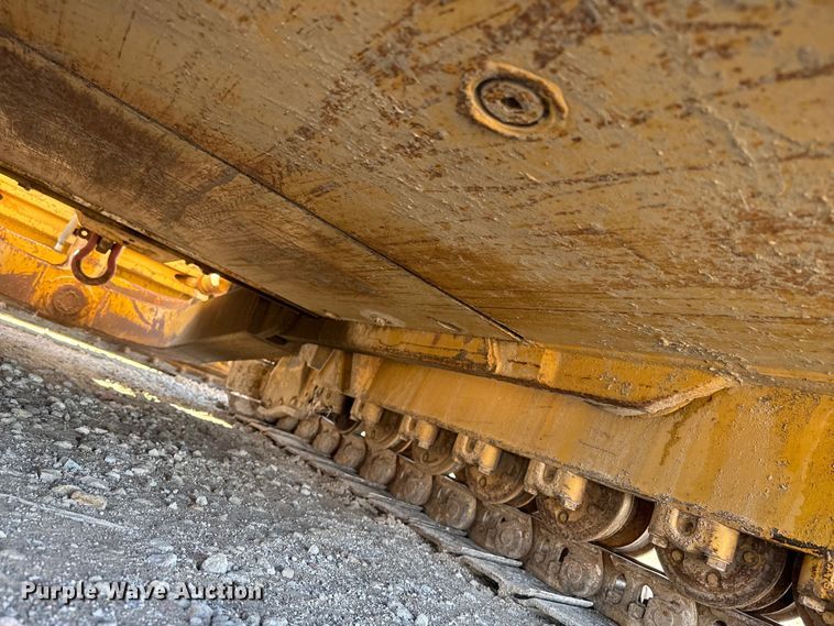 image for item EP2909 1991 Caterpillar D4H dozer