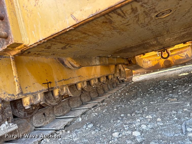 image for item EP2909 1991 Caterpillar D4H dozer