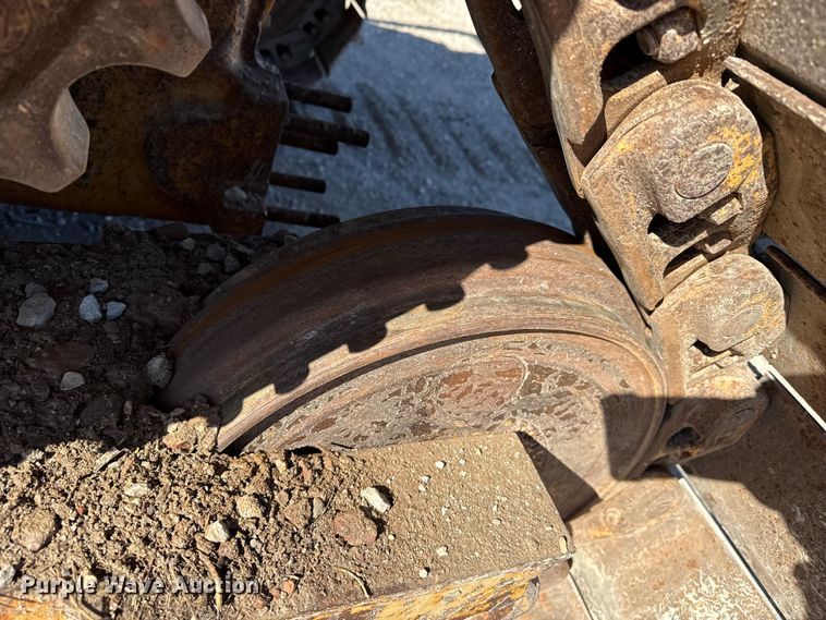 image for item EP2909 1991 Caterpillar D4H dozer