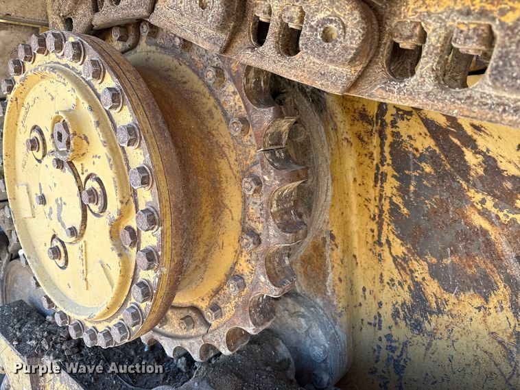 image for item EP2909 1991 Caterpillar D4H dozer