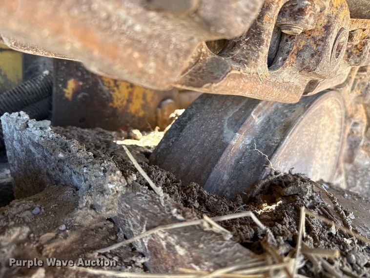 image for item EP2909 1991 Caterpillar D4H dozer