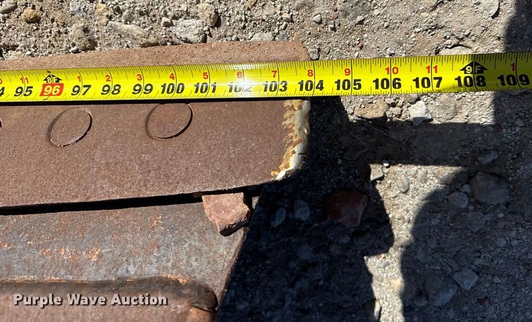 image for item EP2910 1992 Caterpillar D4H dozer