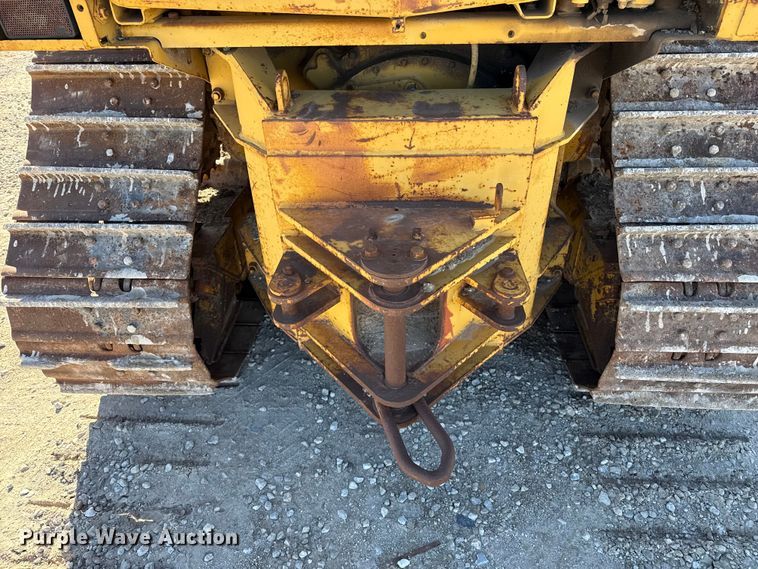 image for item EP2910 1992 Caterpillar D4H dozer