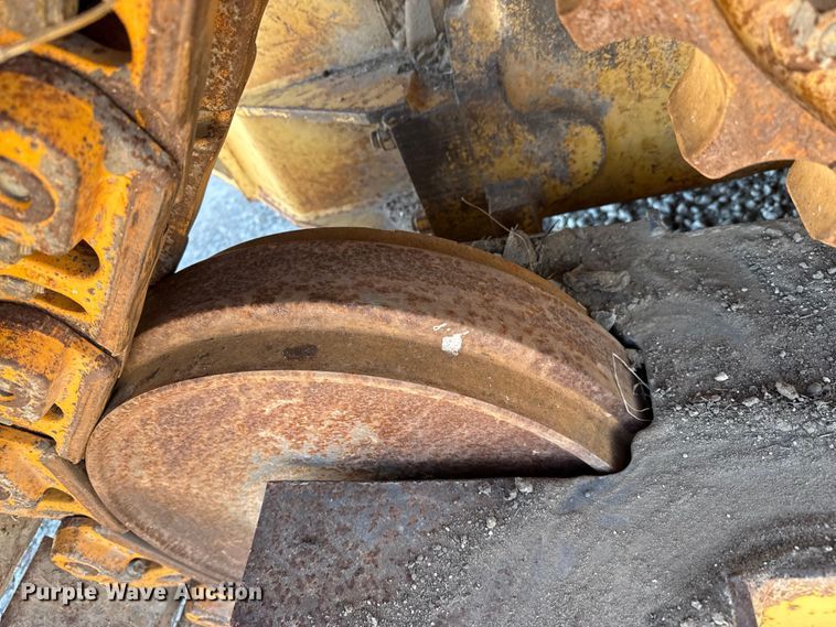 image for item EP2910 1992 Caterpillar D4H dozer