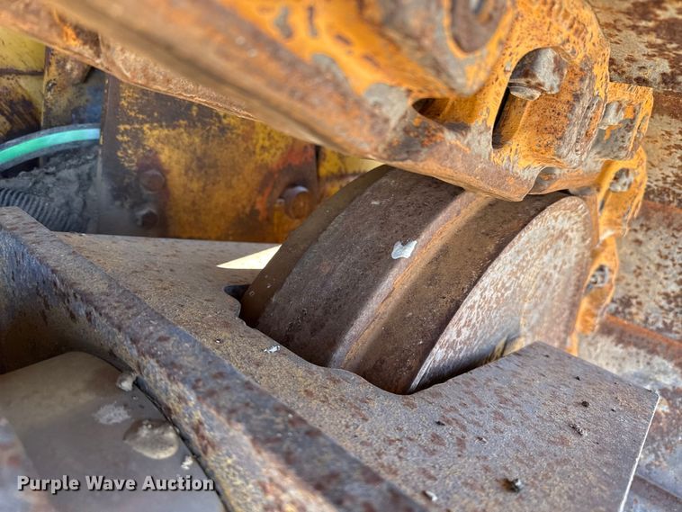 image for item EP2910 1992 Caterpillar D4H dozer