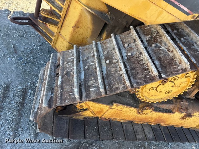 image for item EP2910 1992 Caterpillar D4H dozer