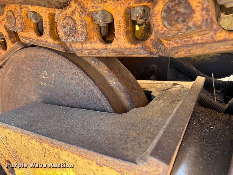 image for item EP2910 1992 Caterpillar D4H dozer