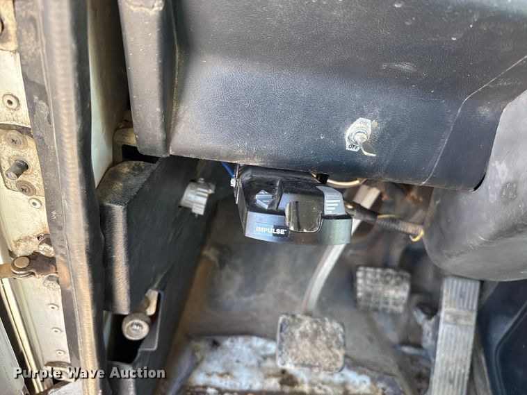 image for item EP2911 1996 Volvo reel truck