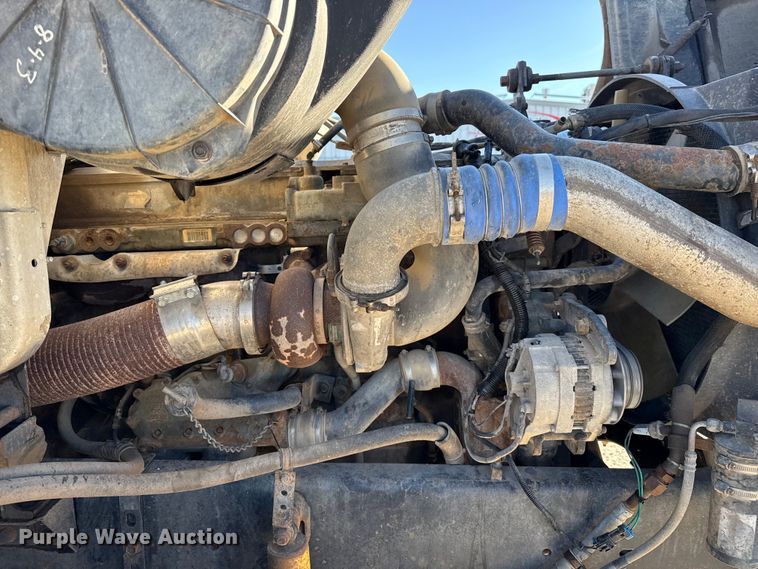 image for item EP2911 1996 Volvo reel truck