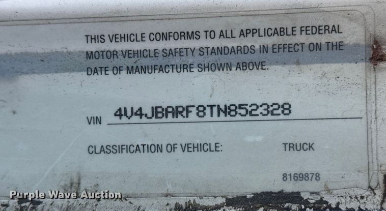 image for item EP2911 1996 Volvo reel truck