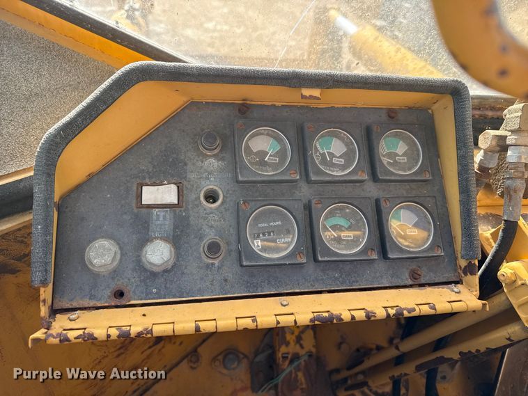 image for item EP2912 Clark 75C wheel loader