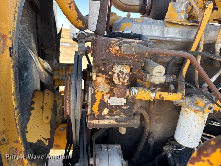 image for item EP2912 Clark 75C wheel loader