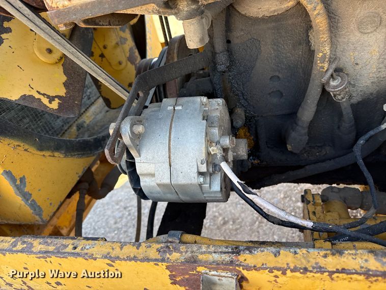 image for item EP2912 Clark 75C wheel loader