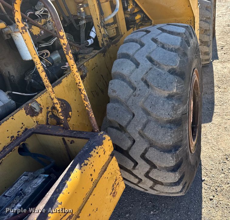 image for item EP2912 Clark 75C wheel loader