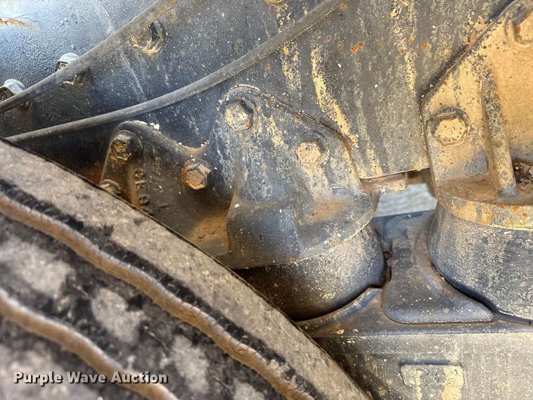 image for item EP2913 1986 International F2674 ready mix truck