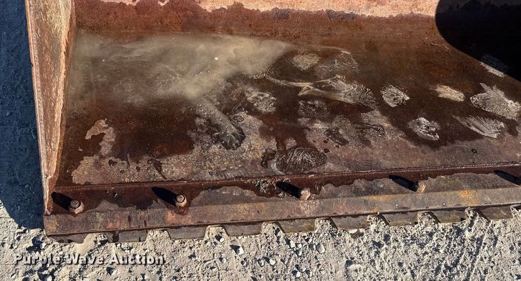 image for item EP2914 2019 John Deere 324G skid steer loader