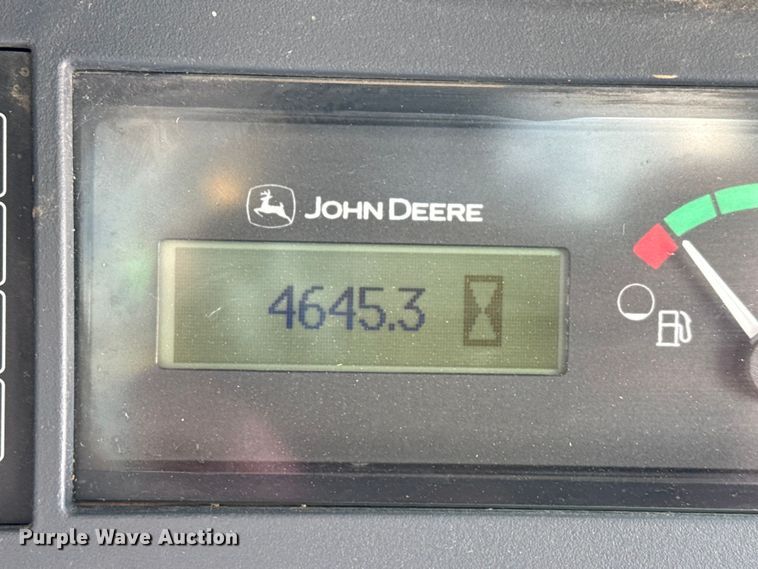 image for item EP2914 2019 John Deere 324G skid steer loader