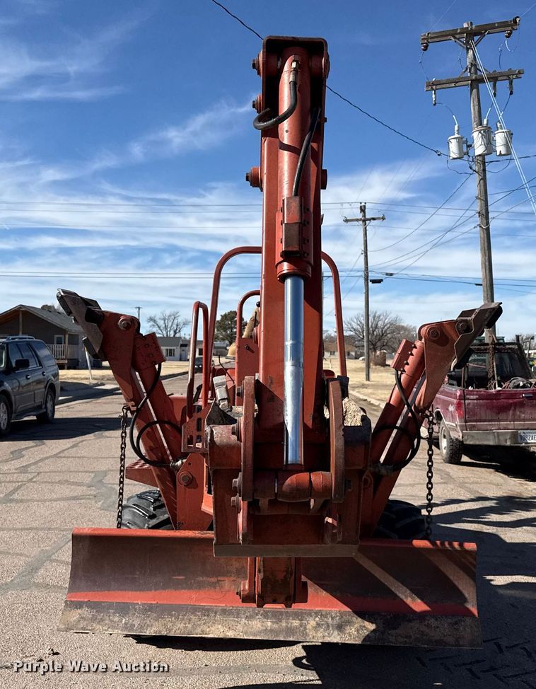 image for item EP2917 1997 Ditch Witch 5110 trencher