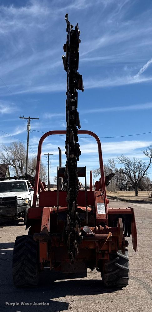 image for item EP2917 1997 Ditch Witch 5110 trencher