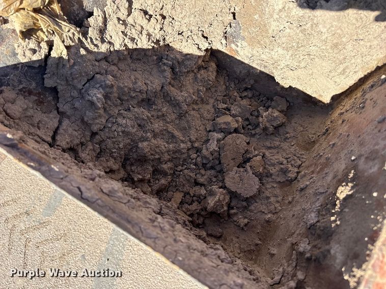 image for item EP2917 1997 Ditch Witch 5110 trencher