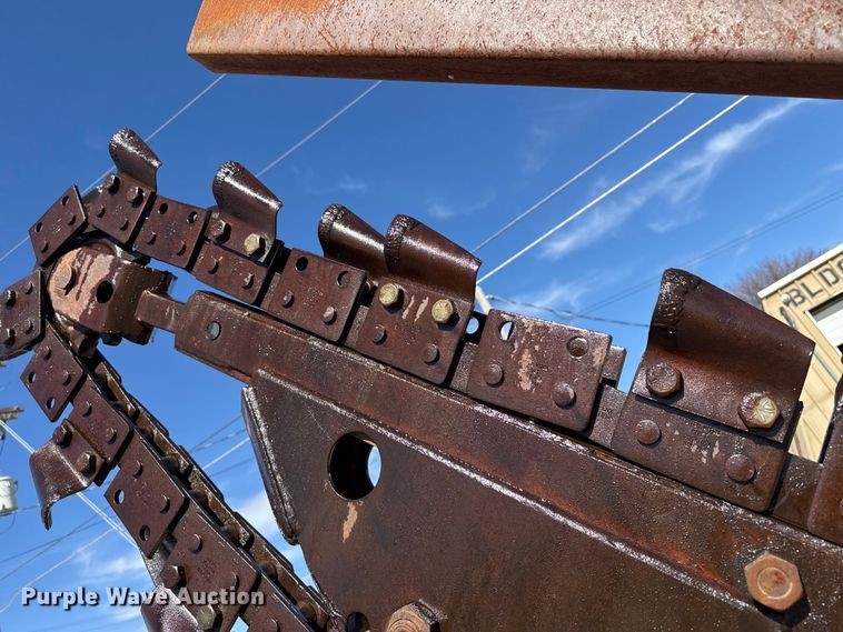 image for item EP2917 1997 Ditch Witch 5110 trencher