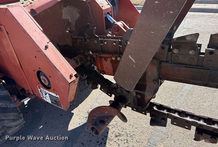 image for item EP2917 1997 Ditch Witch 5110 trencher