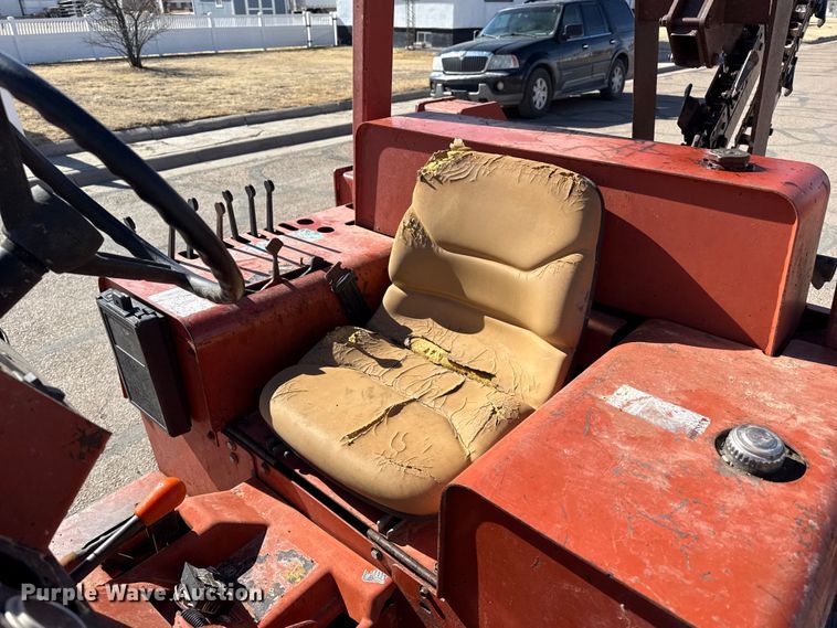 image for item EP2917 1997 Ditch Witch 5110 trencher